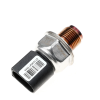 Capteur pression carburant rampe injection remplace Land Rover LR02...